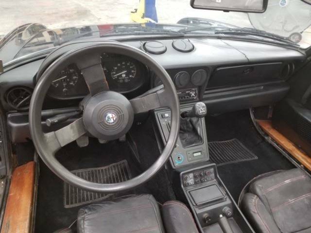 1988 Alfa Romeo Spider Veloce Convertible