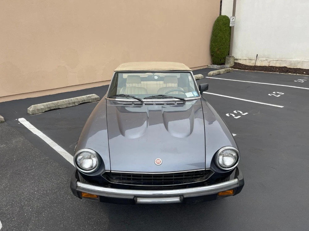 1982 Fiat 124 Spider