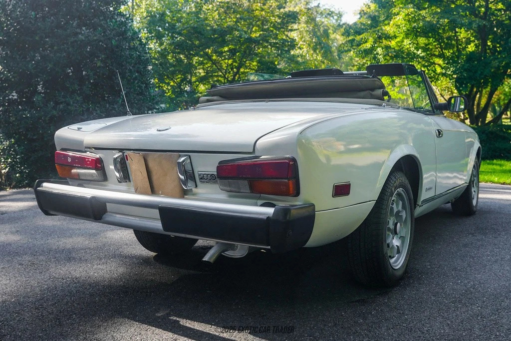 1983 Fiat 124 Spider Pininfarina Azzurra