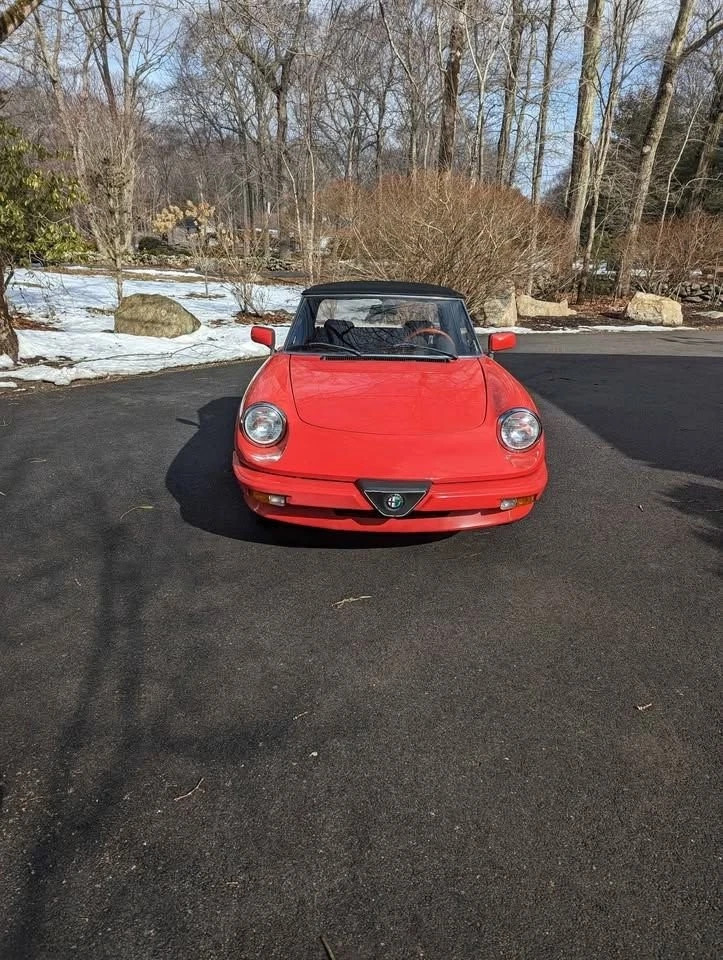 1985 Alfa Romeo Spider New Clutch, Tune-Up, Exhaust, Battery, Well Kept